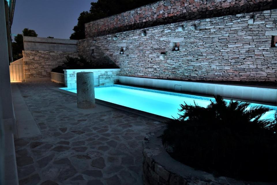 Villa Aries スペタル エクステリア 写真