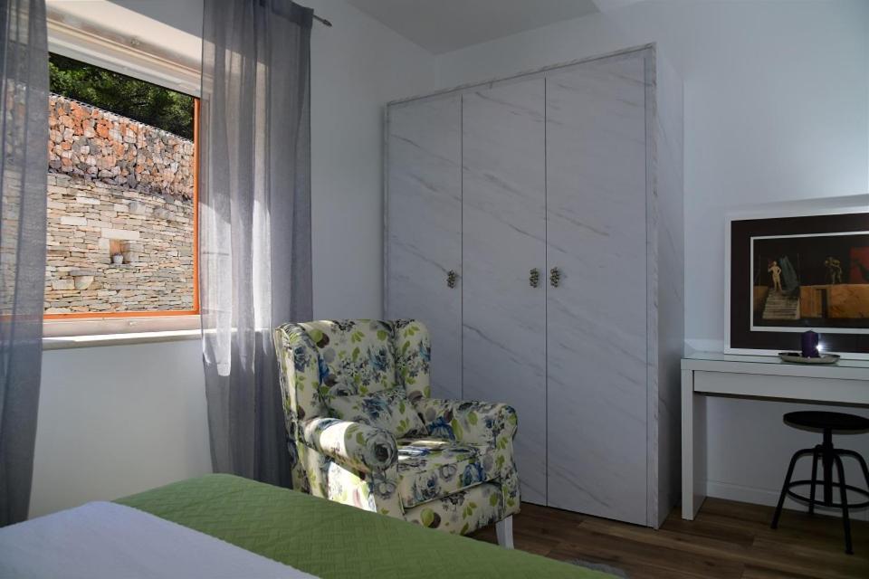 Villa Aries スペタル エクステリア 写真